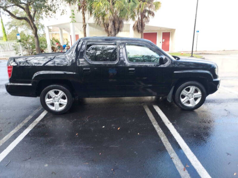 2011 Honda Ridgeline RTL photo 2