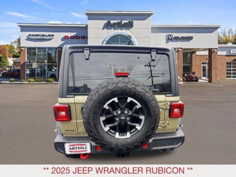2025 Jeep Wrangler Rubicon