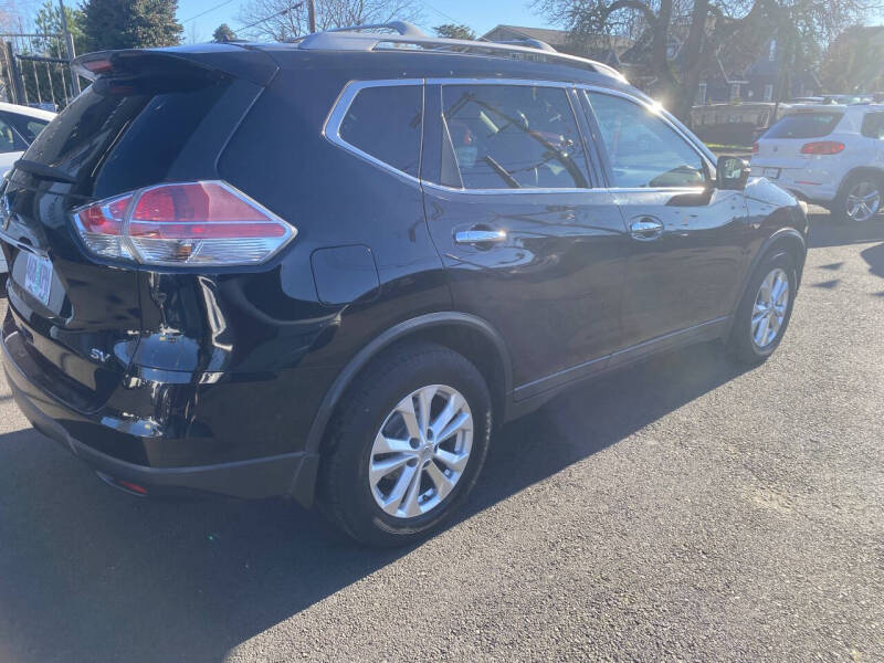2015 Nissan Rogue SV