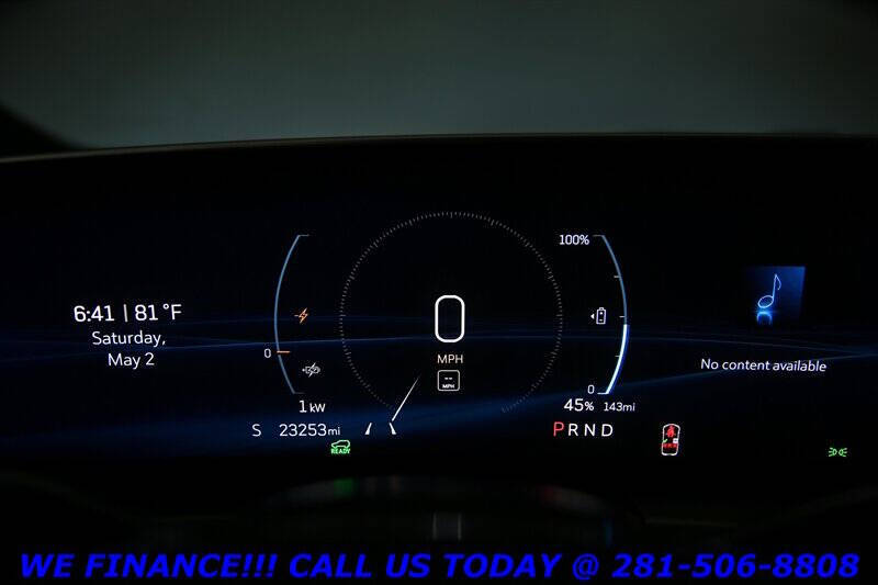 2024 Cadillac LYRIQ Tech
