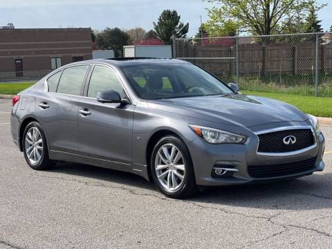2014 Infiniti Q50 for sale at NeoClassics in Willoughby OH