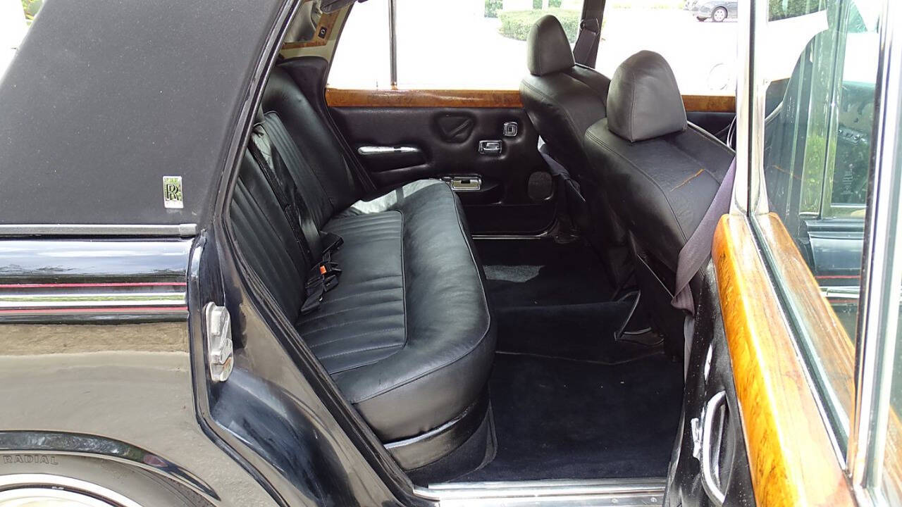 1973 Rolls-Royce Silver Shadow 24