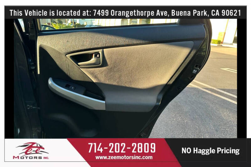 2012 Toyota Prius Plug-in Hybrid