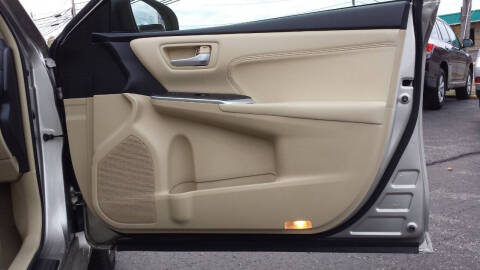 2015 Toyota Camry Hybrid XLE