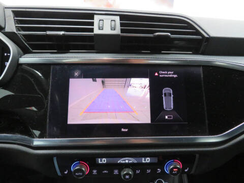 2021 Audi Q3 quattro Premium 40 TFSI