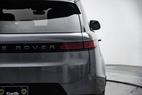 2024 Land Rover Range Rover Sport P360 SE