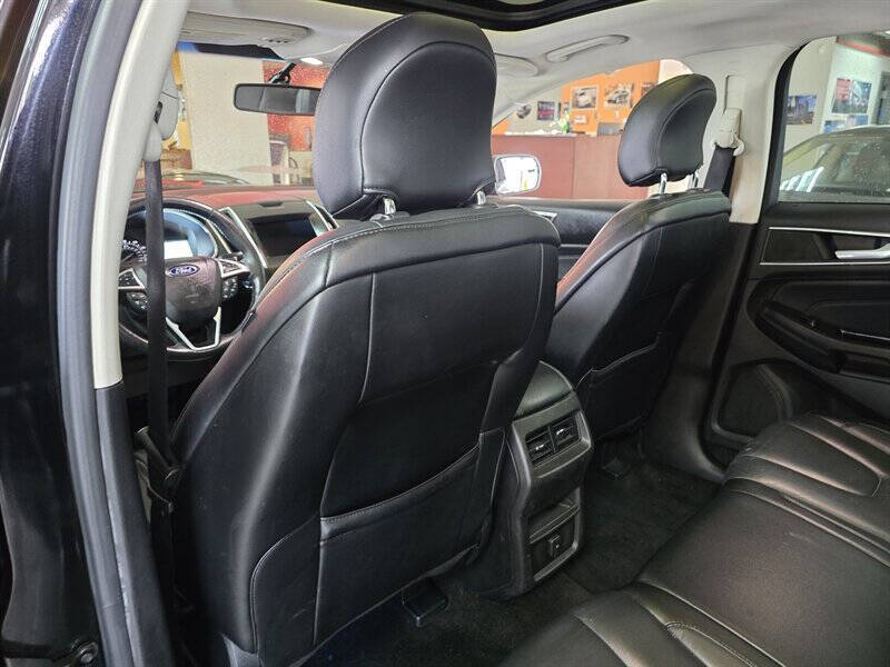 2016 Ford Edge Titanium