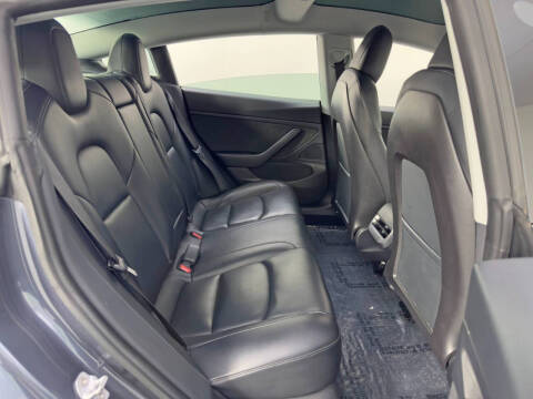 2020 Tesla Model 3 Standard Range Plus