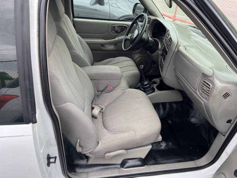 2003 GMC Sonoma SLS
