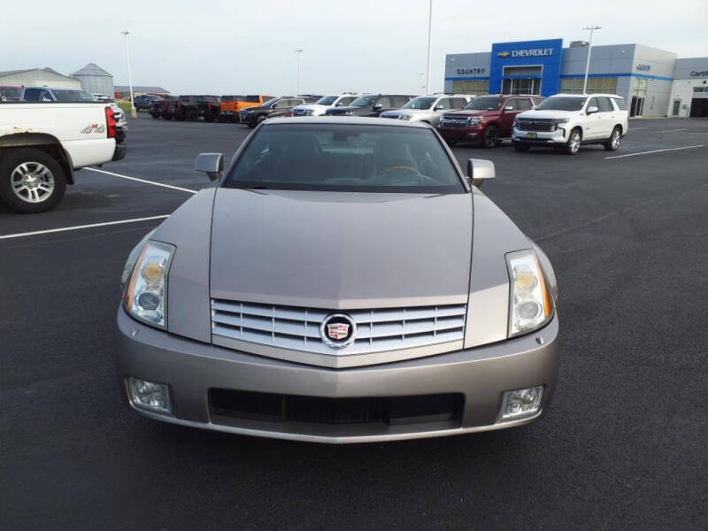 2005 Cadillac XLR