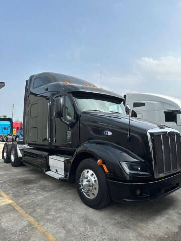 2014 Peterbilt 587