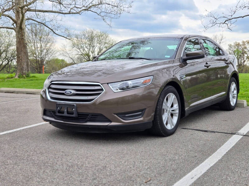 2015 Ford Taurus SEL