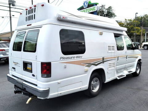 2010 Ford E-Series E-350 SD