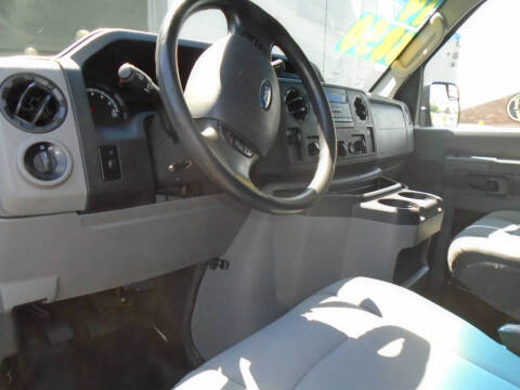 2014 Ford E-Series E-250
