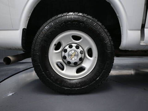 2022 Chevrolet Express 2500