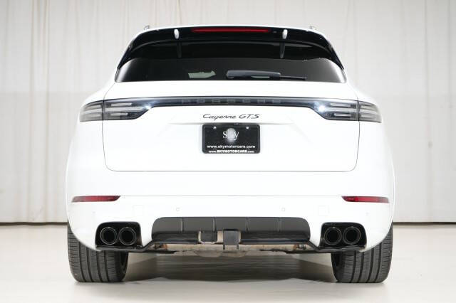 2021 Porsche Cayenne GTS