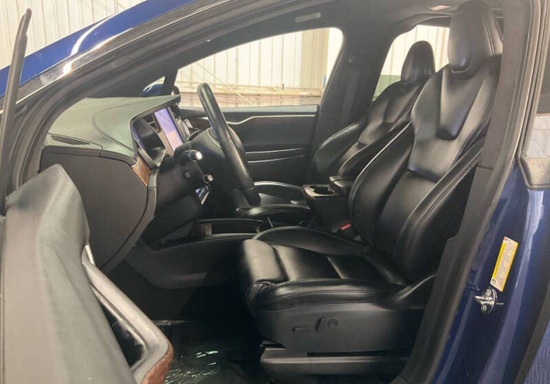 2020 Tesla Model X Long Range