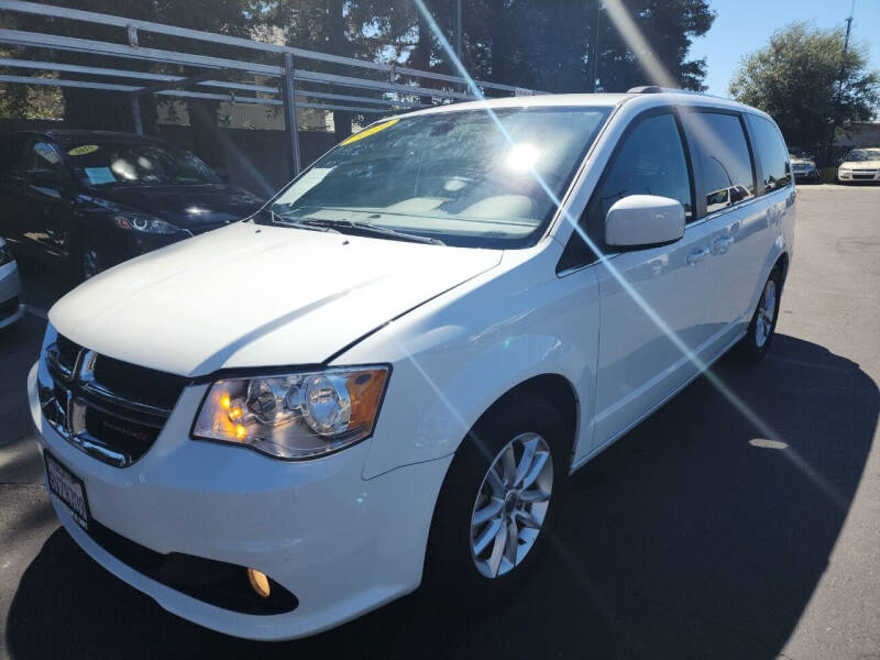 2019 Dodge Grand Caravan for sale at Sac River Auto in Davis CA