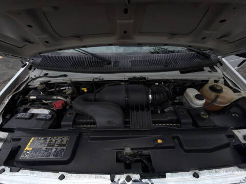 2010 Ford E-Series E-350 SD XL