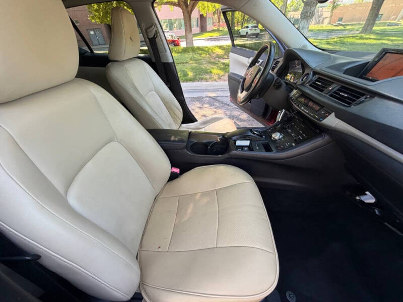 2011 Lexus CT 200h