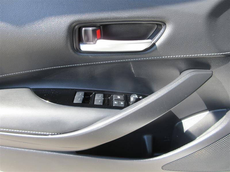 2023 Toyota Corolla Hatchback SE