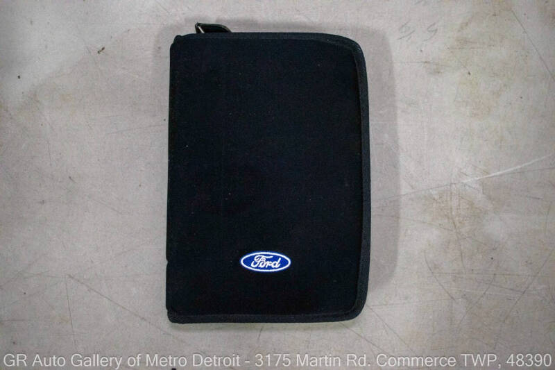 2005 Ford Excursion XLT