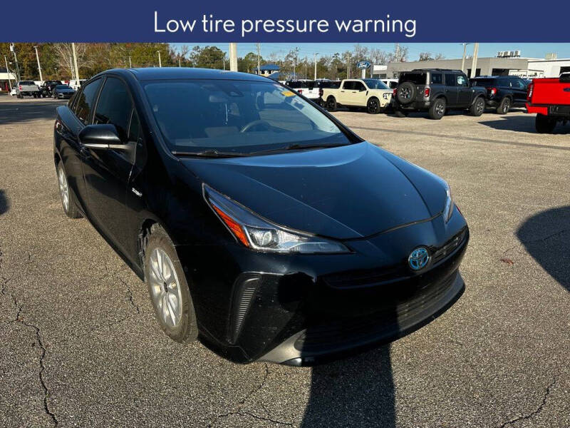 2022 Toyota Prius LE
