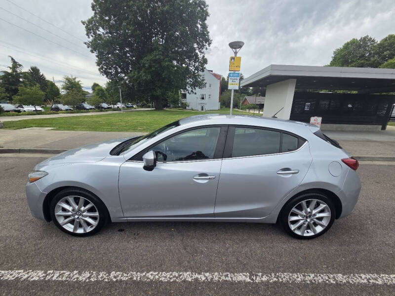 2017 Mazda MAZDA3 Touring