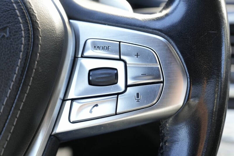 2016 BMW 7 Series 750i xDrive