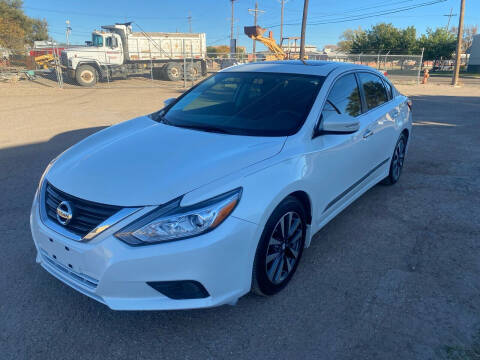 2017 Nissan Altima for sale at Rauls Auto Sales in Amarillo TX