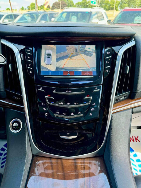 2020 Cadillac Escalade ESV Standard