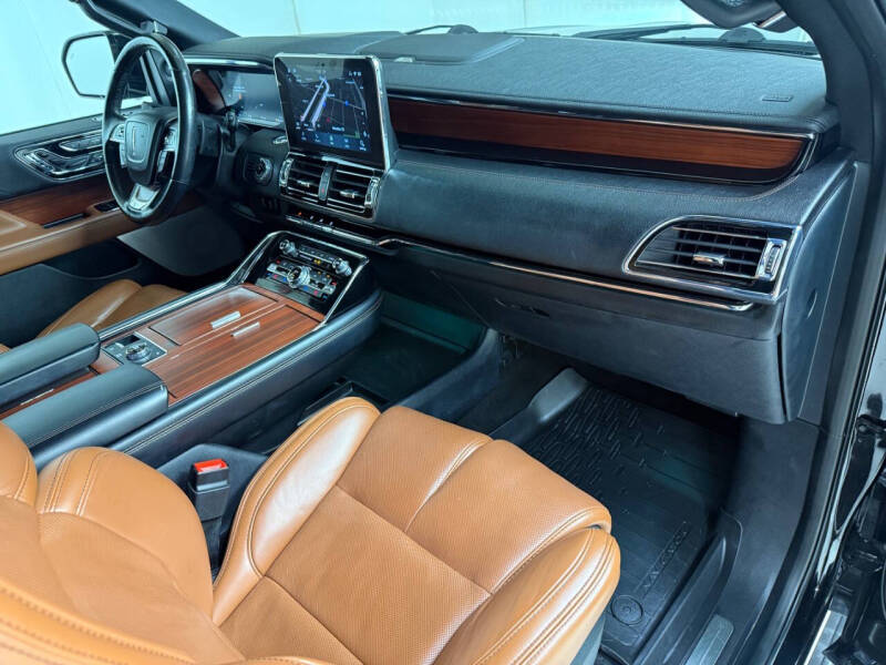 2021 Lincoln Navigator L Reserve