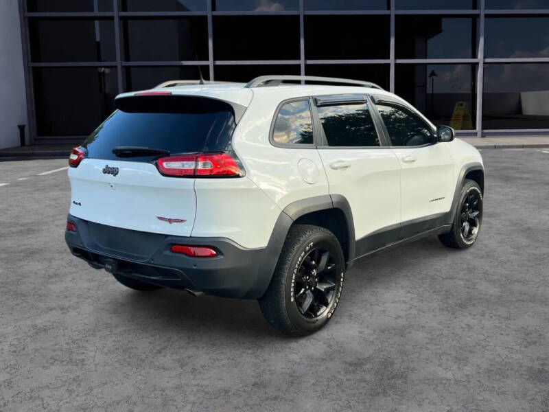 2018 Jeep Cherokee