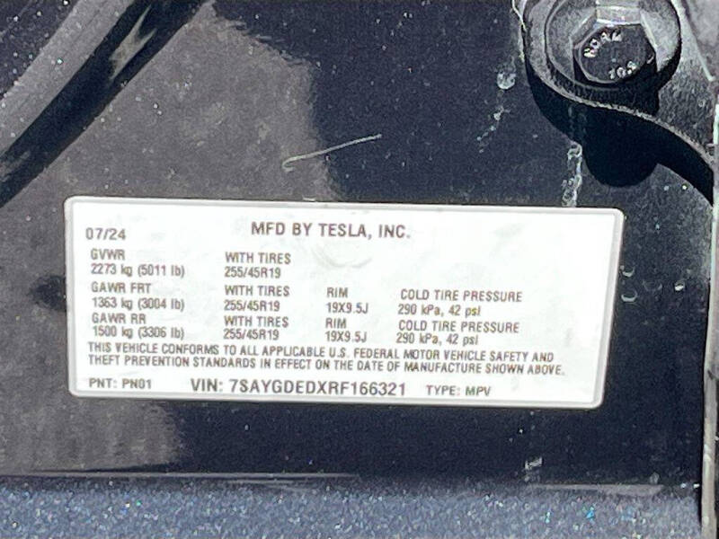 2024 Tesla Model Y Long Range