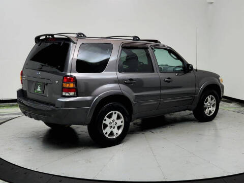 2005 Ford Escape Limited