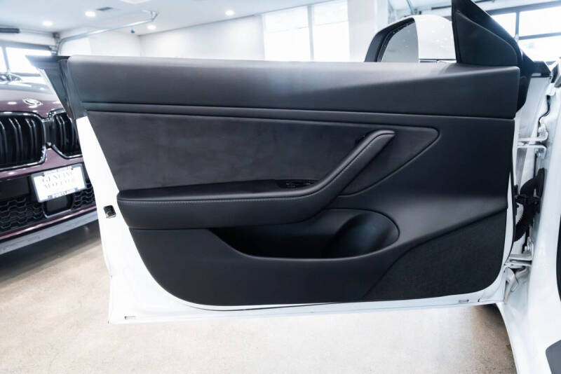 2019 Tesla Model 3 Mid Range