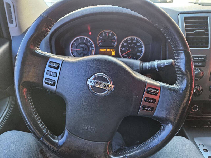 2011 Nissan Armada SV