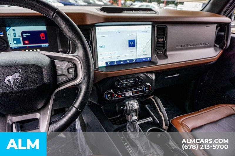 2024 Ford Bronco Outer Banks