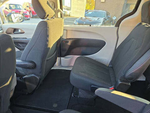 2018 Chrysler Pacifica Touring Plus