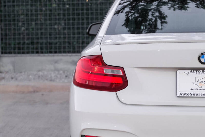 2016 BMW 2 Series 228i