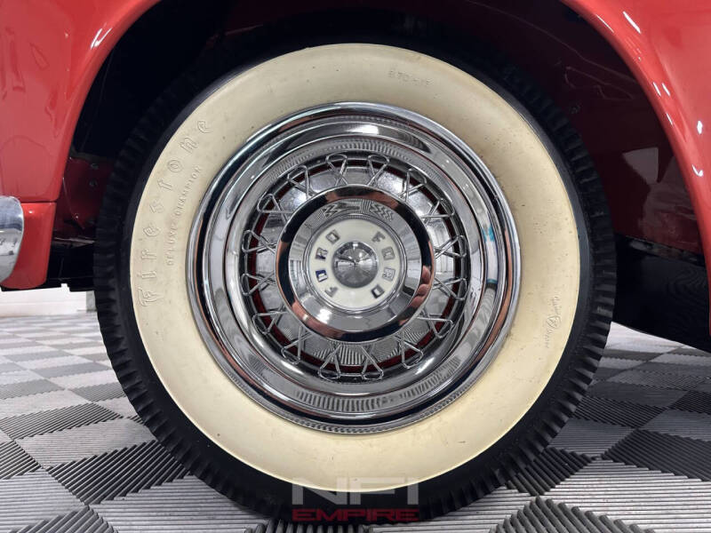1956 Ford Thunderbird