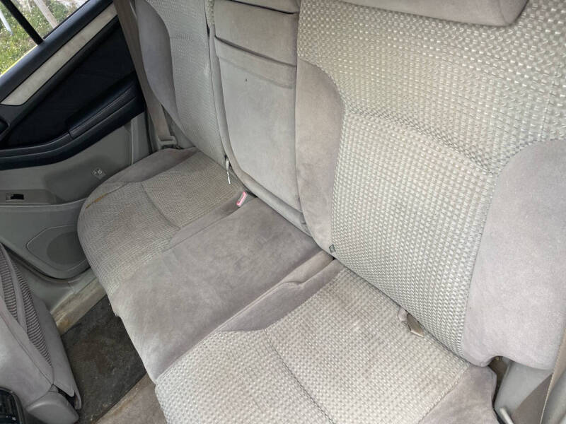 2004 Toyota 4Runner SR5