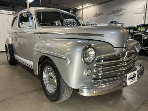 1947 Ford Super Deluxe