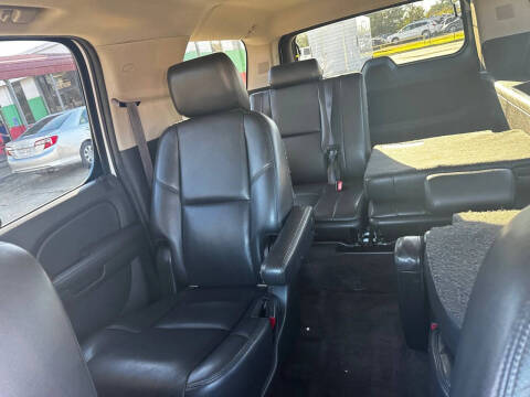 2014 Chevrolet Suburban LTZ