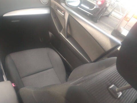 2012 Mazda MAZDA3 i Touring