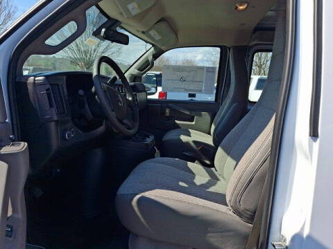 2026 GMC Savana 2500