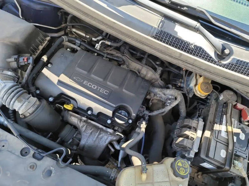 2013 Chevrolet Sonic LT Auto