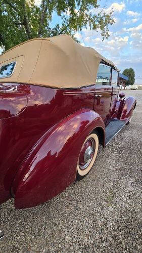 1936 Packard Sedan