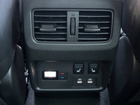 2024 Nissan Rogue Platinum
