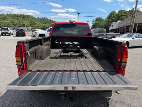 2004 GMC Sierra 3500 SLE